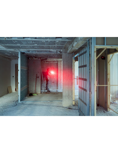 Medidor láser 50 m con nivel digital...