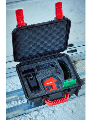 Nivel láser en cruz 30 m con plomada...