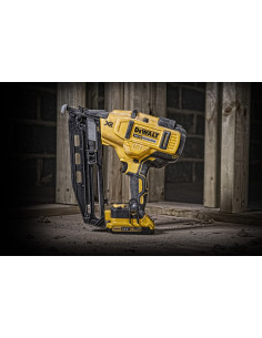 DCN660D2-QW - Clavadora de... 2