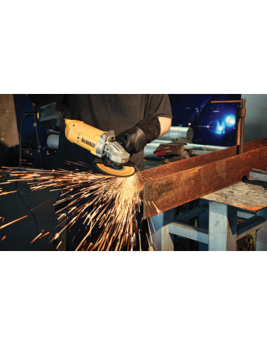 DWE496-QS - Amoladora 230mm 2.600W