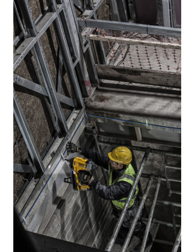 DCN890P2-QW - CLAVADORA DE HORMIGÓN...