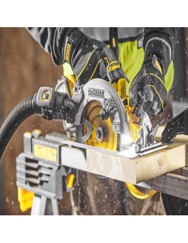 DCS573NT-XJ - Sierra Circular sin...