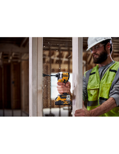 DCF850P2T-QW Atornillador Impacto...