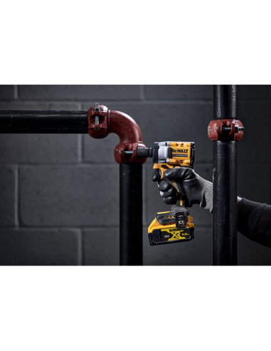 DCF921P2T-QW Llave Impacto sin...