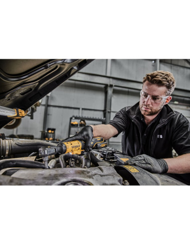 DCF504N-XJ Llave de Carraca sin...