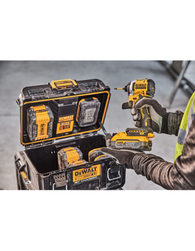 DWST83471-QW - Caja cargador 18V...