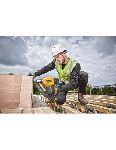 DCN930N-XJ - Clavadora de Estructuras...