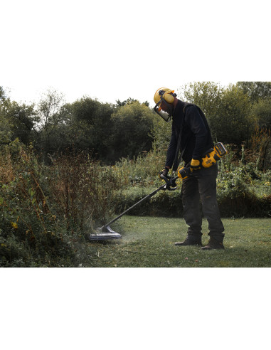 DCMASST1N-XJ - Cabezal Cortabordes...