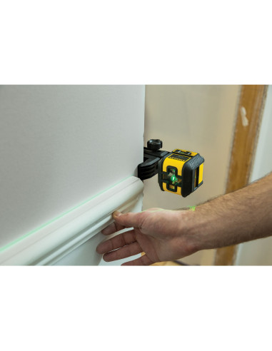 NIVEL LÁSER STANLEY® CROSS 90™ Verde