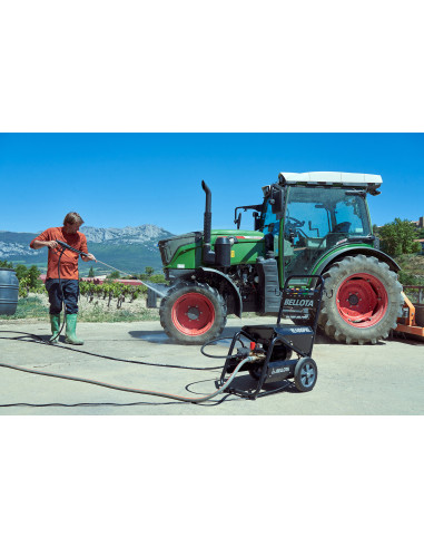 Hidrolimpiadora compacta profesional...