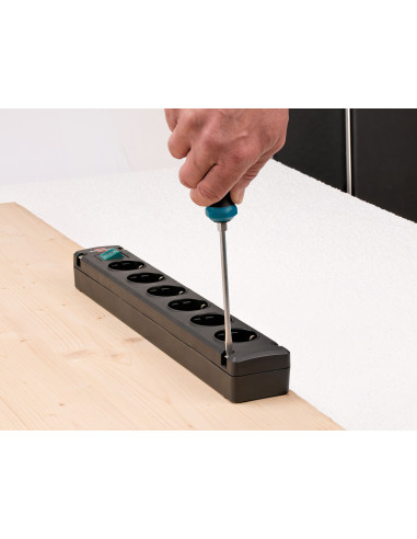 Base de tomas múltiples Bremounta...