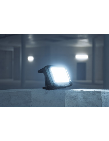 Foco de trabajo LED a batería Multi...