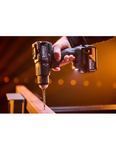 DCD86MP2T-QW - Taladro Percutor...