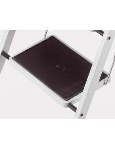 Mini escalera de acero K20 2