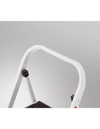 Mini escalera de acero K20