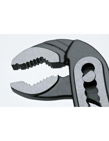 Alicate pico de loro de canal Classic...