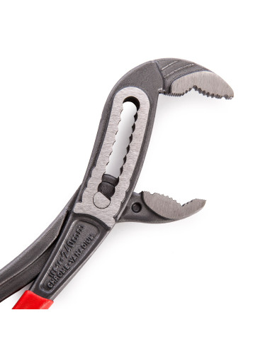 Alicate pico de loro de canal Classic...