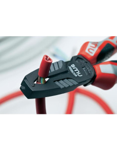 Alicate pelacables... 2