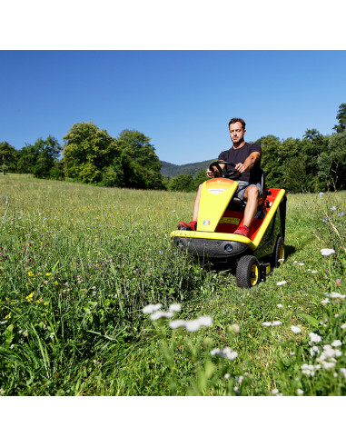 Cortacésped con asiento OUTILS WOLF...