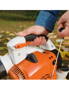 SOPLADOR DE MANO GASOLINA STIHL BG 56 2