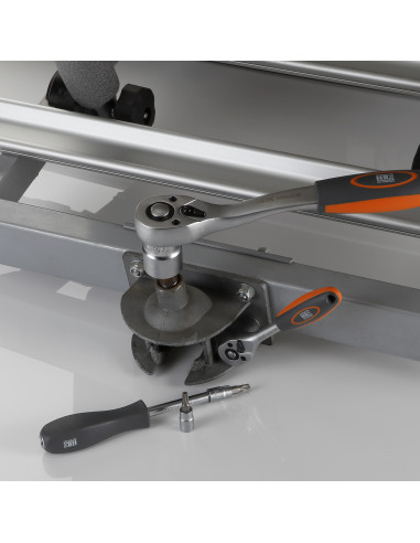 Juego De Llaves y Accesorios 110 Pzas...