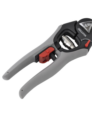 Tijera de una mano para cortes...