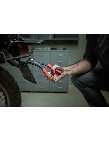 Remachadora con bocas intercambiables...