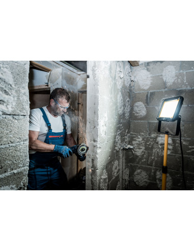 Foco LED portátil JARO con trípode,...