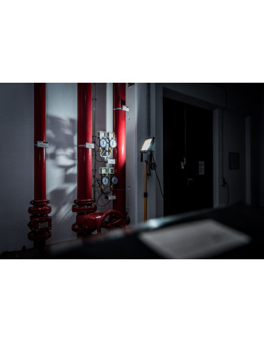 Foco LED portátil JARO con trípode,...