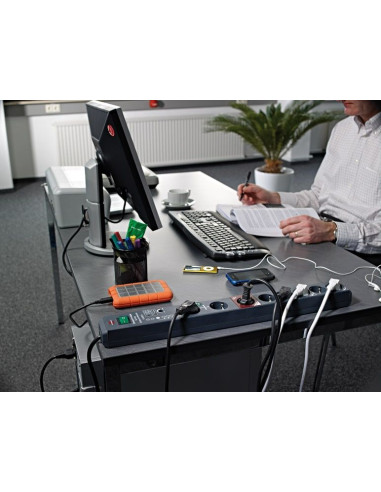 Base de tomas múltiples con...