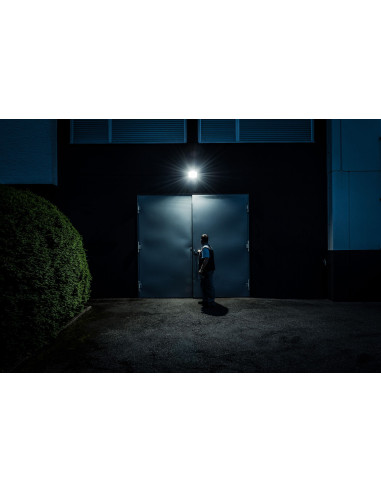 Foco LED de pared JARO con protección...