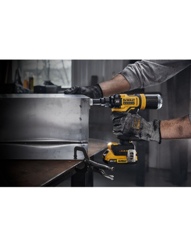 DCF403D2GT-QW - Remachadora sin...