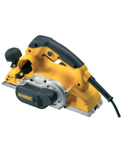 D26500-QS - Cepillo 1.050W 2