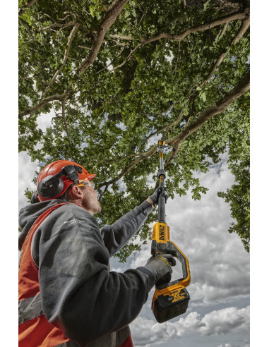 DCMPS567N-XJ Podadora de pértiga 18V...