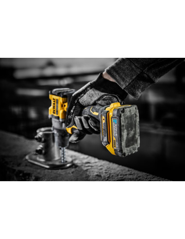 DCD805E2T-QW Taladro Percutor...