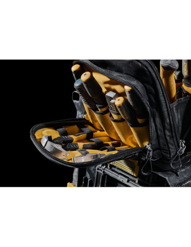 DWST83522-1 - Bolsa de 22”...