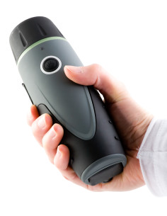 LINTERNA CON RECARGA MANUAL 2