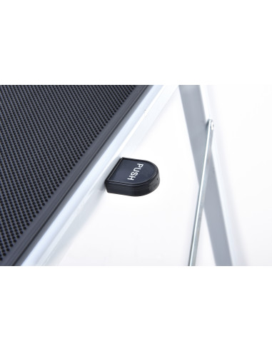 Mini escalera de acero con estribo...