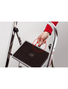 Mini escalera de aluminio K30 2