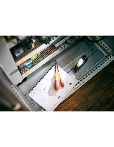 Linterna de trabajo LED con batería...