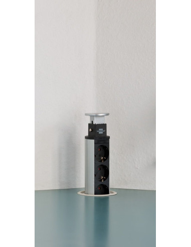 Base de tomas múltiples retráctil...