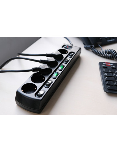 Base de tomas múltiples de...