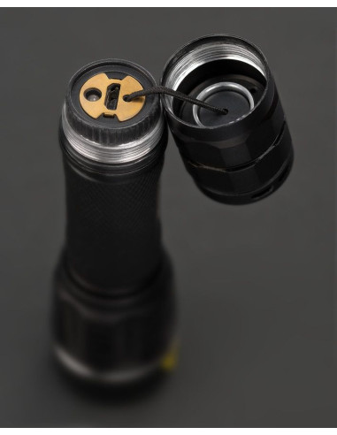 Linterna LED LuxPremium TL 600 AF con...