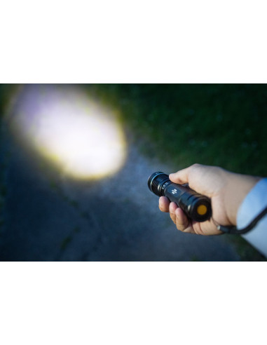 Linterna LED LuxPremium TL 600 AF con...