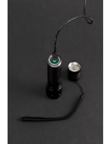 Linterna LED LuxPremium TL 300 AF con...