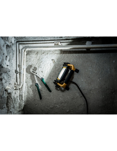 Foco LED portátil JARO con protección...