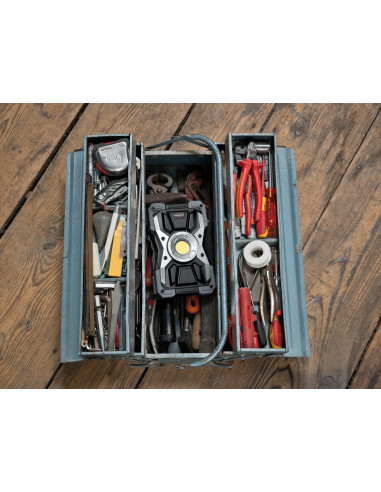 Foco LED portátil RUFUS con batería...