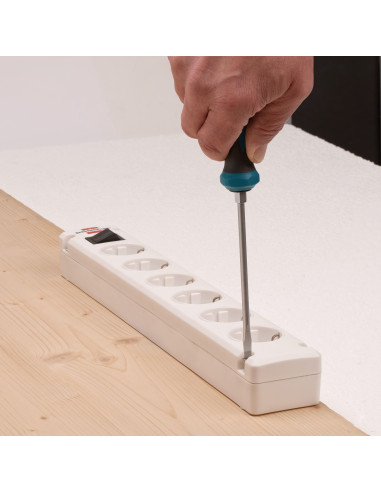 Base de tomas múltiples Bremounta...