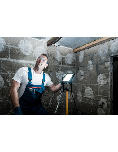 Foco LED JARO con trípode, IP65 y...