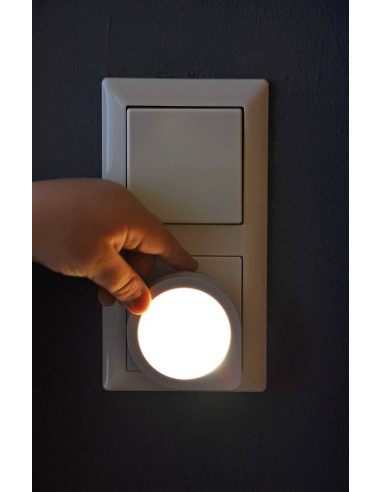 Luz nocturna LED con sensor...